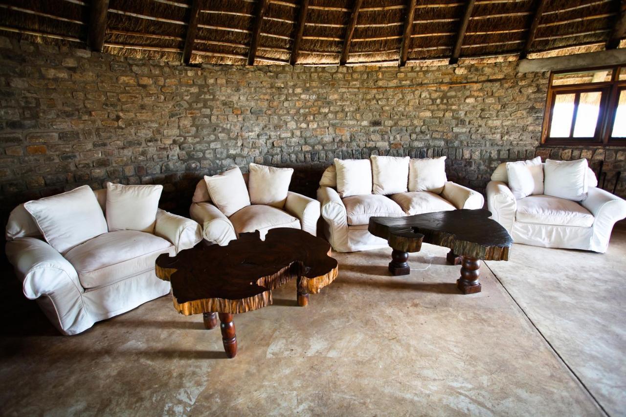 Apoka Safari Lodge Loitanit Exterior photo